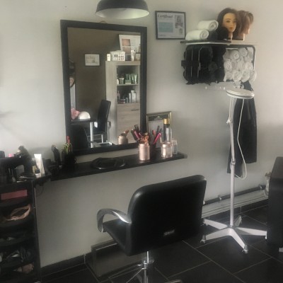 Métisse Hair & Beauty Salon 